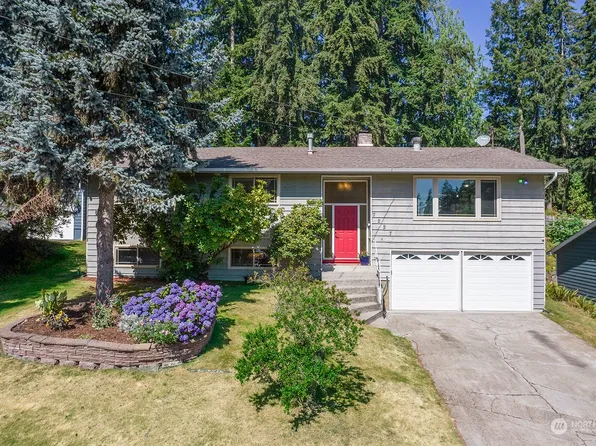 7227 137th Avenue NE, Redmond, WA 98052