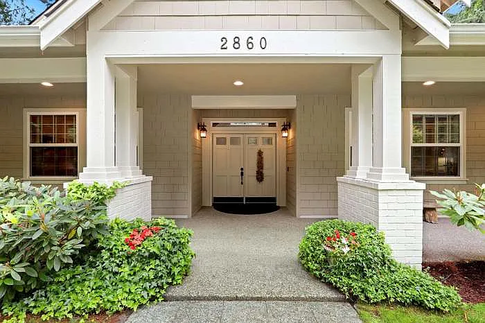 3 bed, 3685 sqft, $8,500 — Photo 2