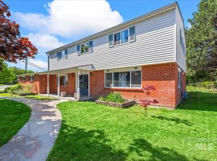 3401 W Hillcrest Dr, Boise, ID 83705
