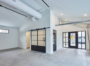 329 Catherine St #1, Ottawa, ON K1R 5T3