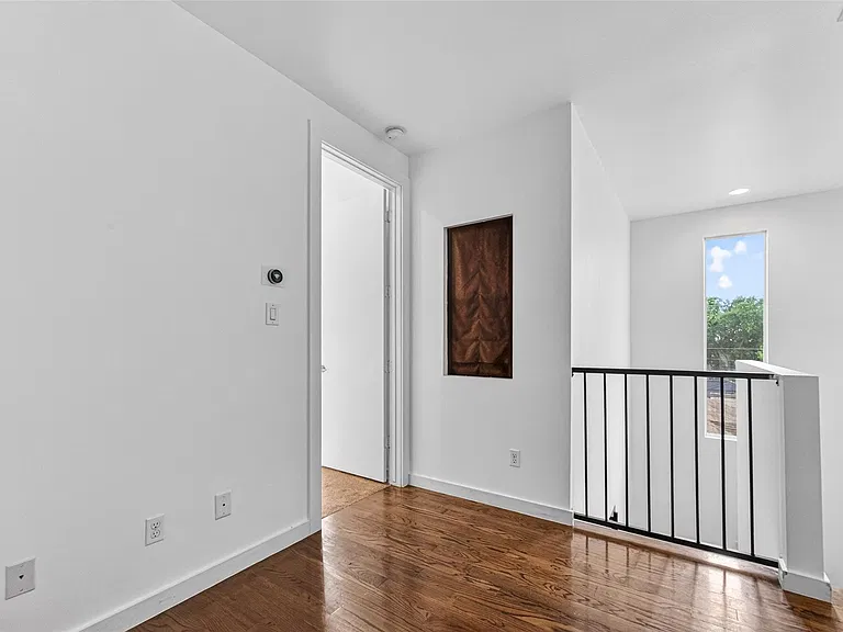 1409 Laird St #B — Photo 20