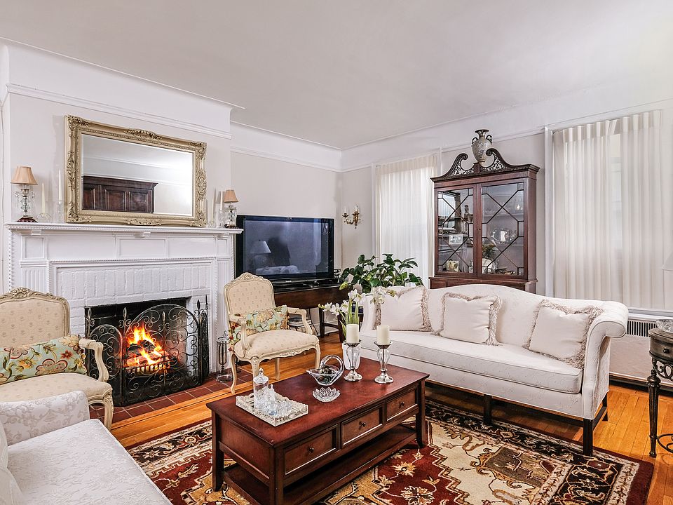 1st image of 25 Parkview Ave APT 5F
