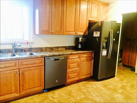 3rd image of 3247 N Krameria St