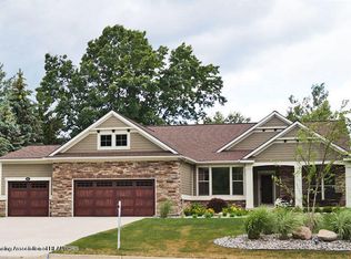 16912 Pine Hollow Dr, East Lansing, MI 48823