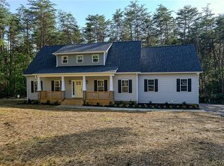 105 Smitty Cir, Bumpass, VA 23024