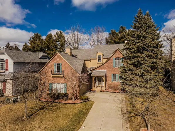 5622 Versailles Ave, Ann Arbor, MI 48103