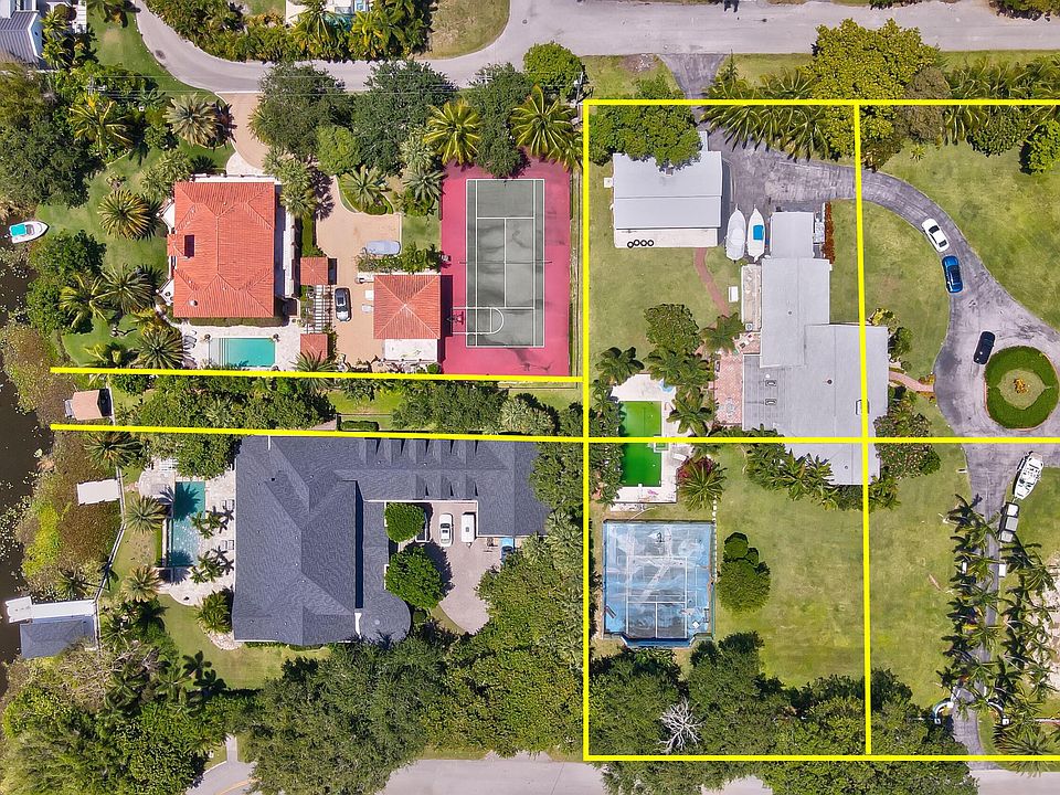 1st image of 534 NW 13th St