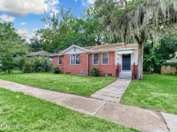 8116 PAUL JONES Drive, Jacksonville, FL 32208