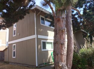 3057 62nd Ave SW, Seattle, WA 98116