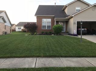 9275 Sawgrass Dr, Miamisburg, OH 45342