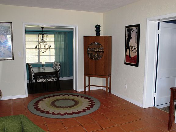 3rd image of 6154 LAWRENCEVILLE Circle E