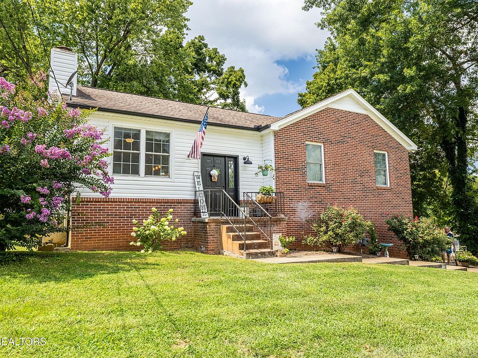 1st image of 1703 Penwood Dr
