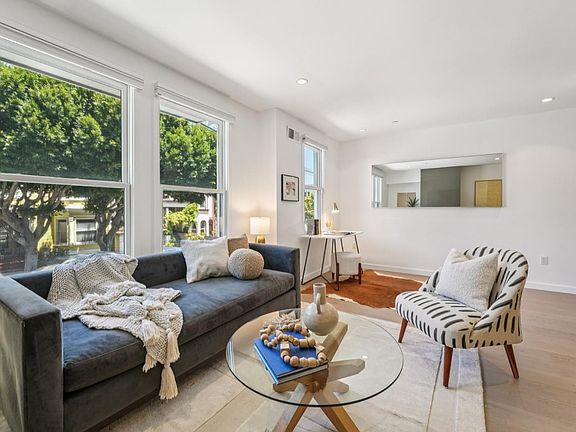 3rd image of 200 Dolores St #6