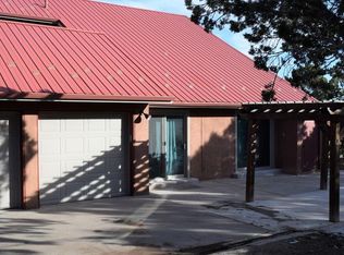 2 Mulberry Ct, Cedar Crest, NM 87008