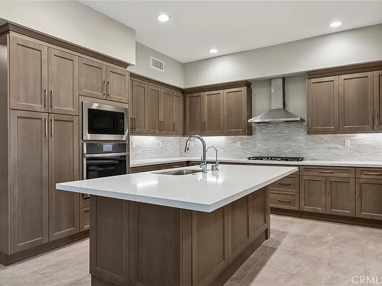 3189 Doheny Way — Photo 16
