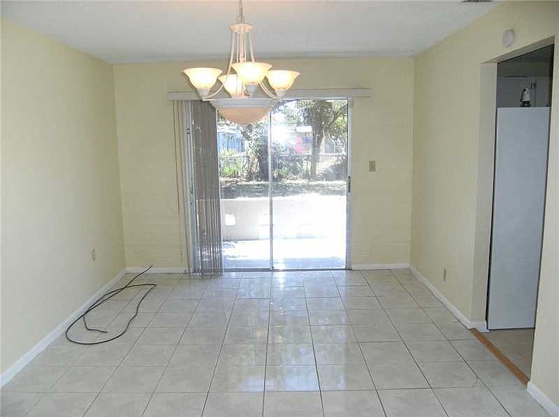 1st image of 1270 NE 154th St