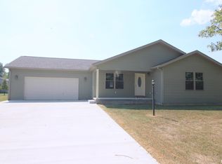 600 E Carroll St, Herrin, IL 62948