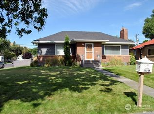 61 D St SW, Ephrata, WA 98823