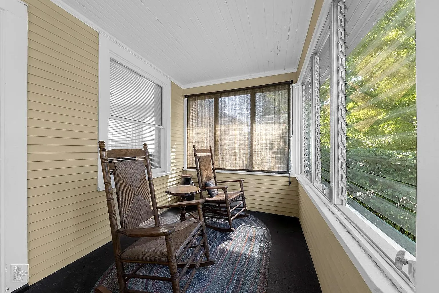 1823 E Liberty Dr — Photo 4