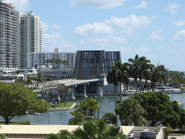 340 Sunset Dr #610 — Photo 17