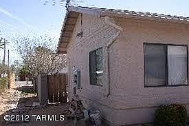1st image of 913 E Hedrick Dr N