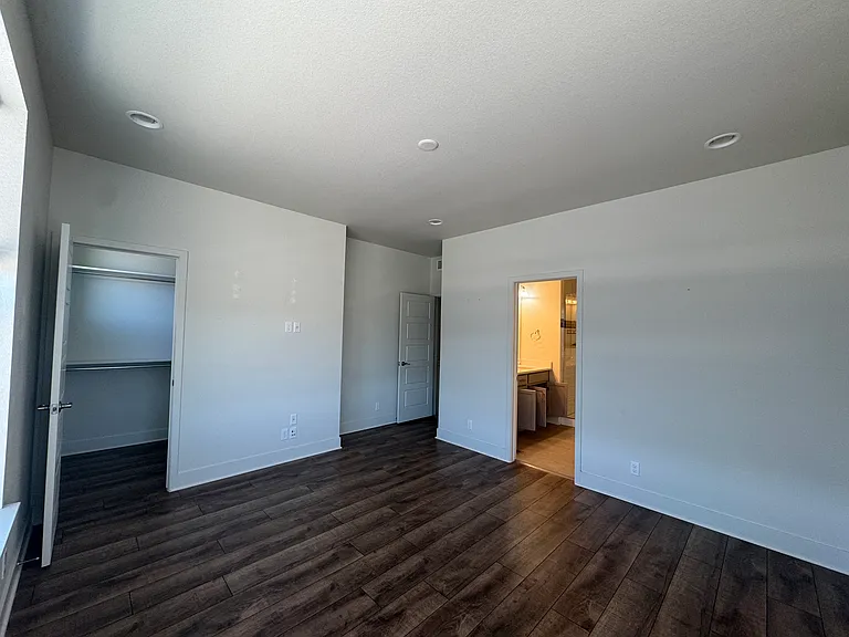 2120 Alcott Way — Photo 24