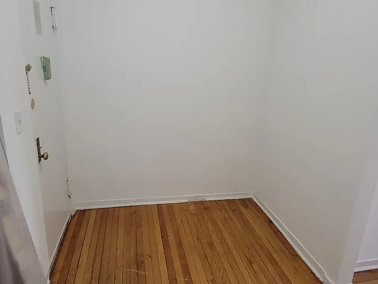 1425 University Ave #F6 — Photo 9