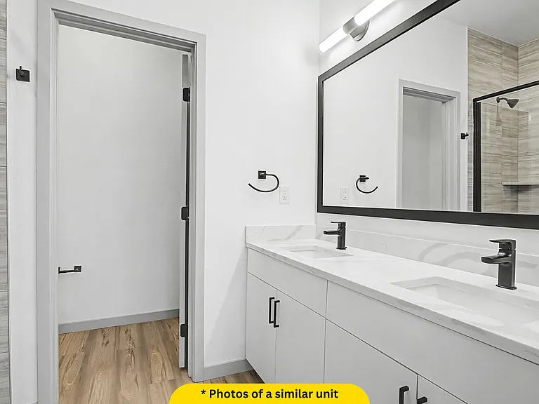 University Hills Townhomes — Photo 90