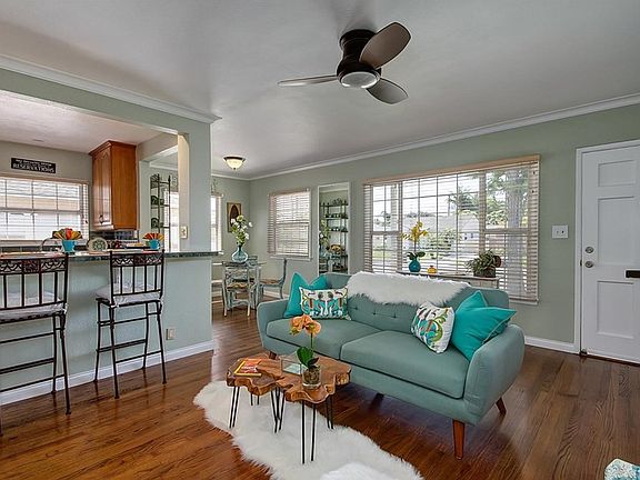 4th image of 6007 Harvey Way