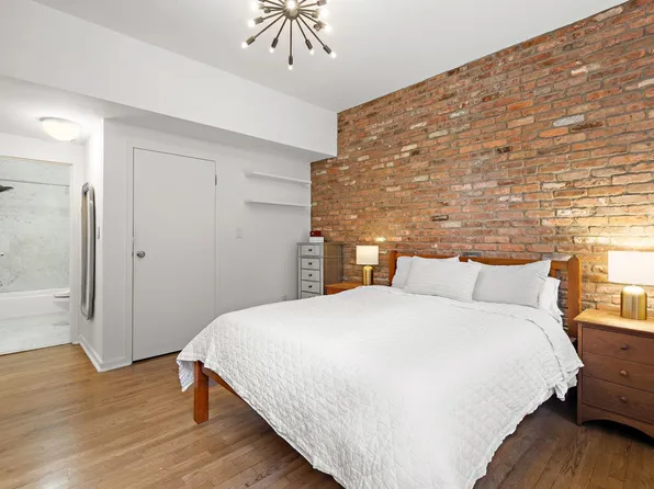 501 Adams Street image 8 of 16