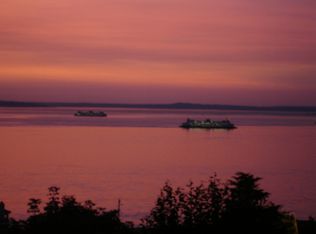 5352 SW Lander St, Seattle, WA 98116