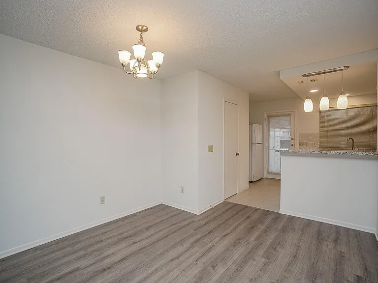 2810 Grants Lake Blvd #903 — Photo 15