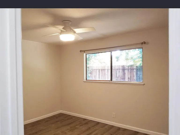 219 La Vida Way — Photo 9