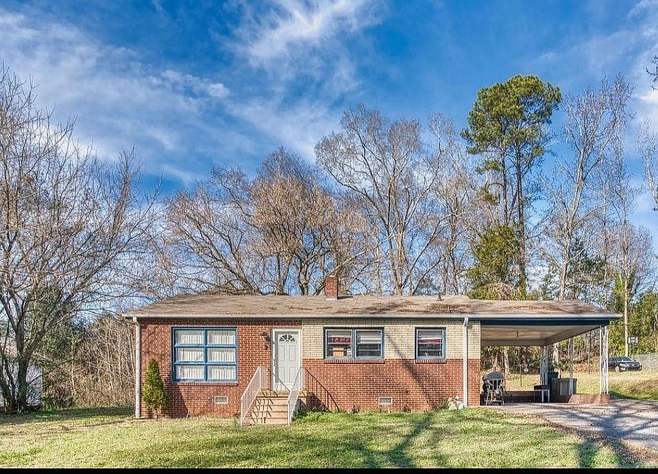 1st image of 406 W Hillcrest Ave