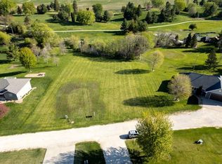 10350 Echo Valley Rd, West Union, IA 52175