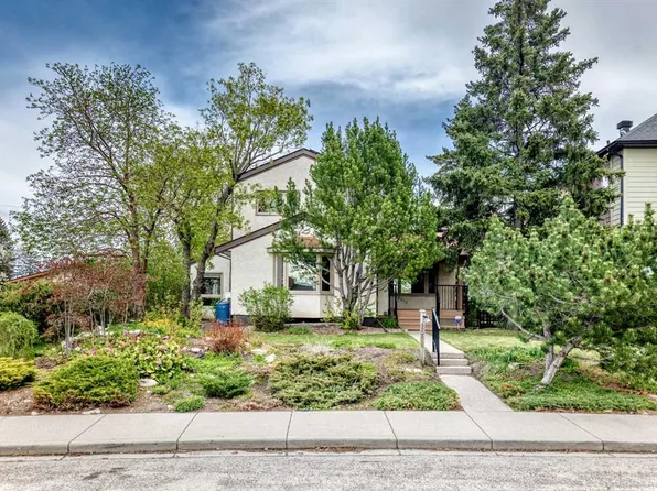 2518 NW 21st St SW, Calgary, AB T2T 5A8