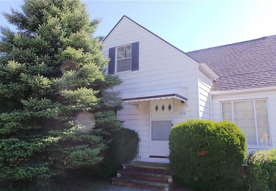 1st image of 6139 W 54th St