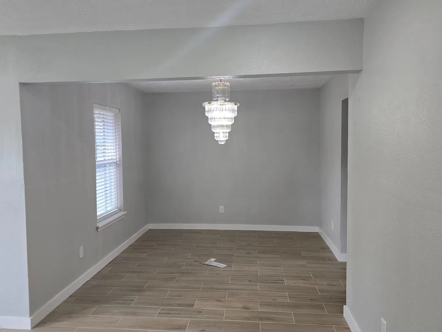 3 bed, 2.0 bath, 1690 sqft, $2,000 — Photo 4