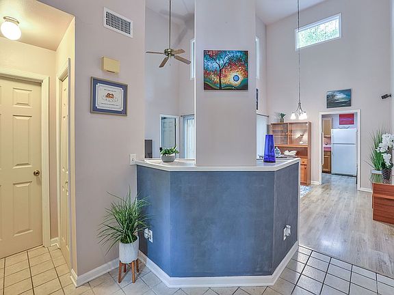 5th image of 1686 Silverwood Dr