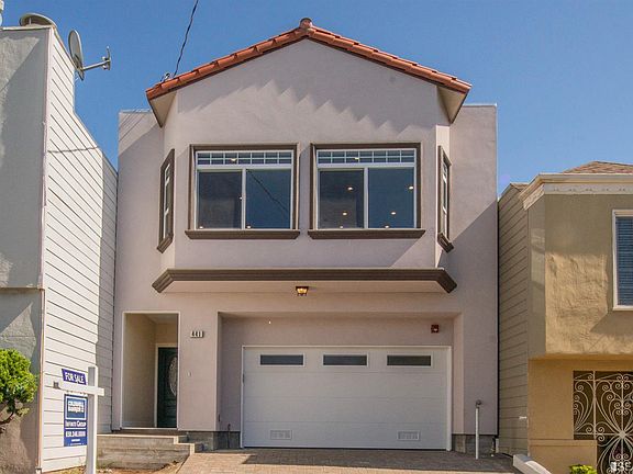 2nd image of 441 Santa Barbara Ave