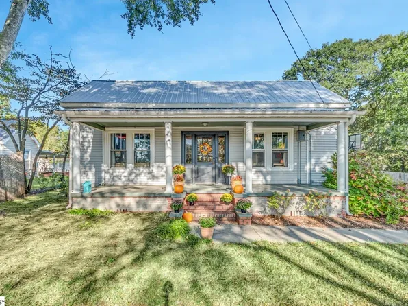 308 N Main St, Travelers Rest, SC 29690