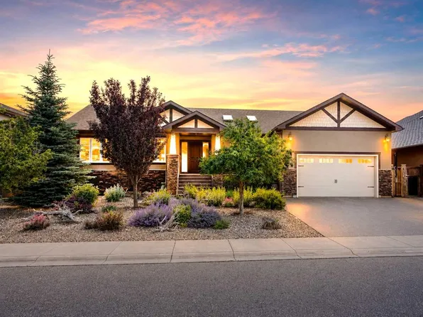 100 NW Canyoncrest Point W, Lethbridge, AB T1K 0B4