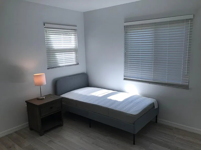 1155 Sandpiper St #B1 — Photo 12
