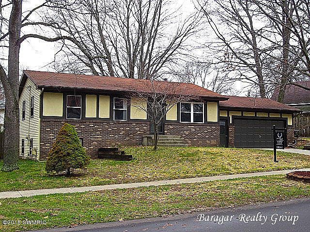 1st image of 3101 Cheney Ave NE