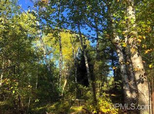 340 Taylor Rd, Gwinn, MI 49841