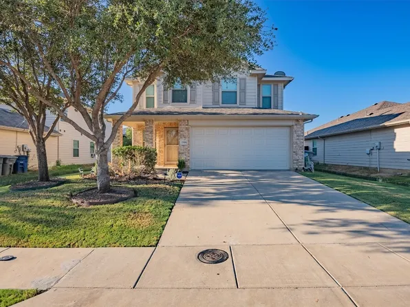 1906 Beach Dr, Grand Prairie, TX 75051