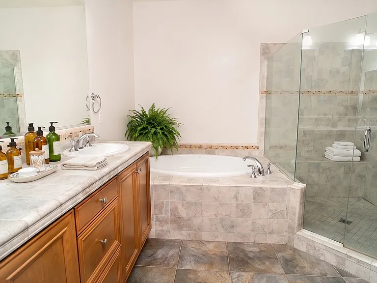 11528 Verona Dr — Photo 21