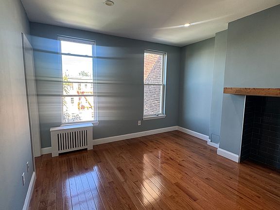 3rd image of 1345 Greene Ave APT 3