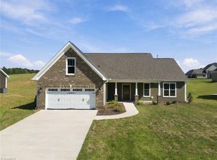 3113 Cullens Dr, Graham, NC 27253