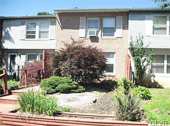 2nd image of 452 S 18th St